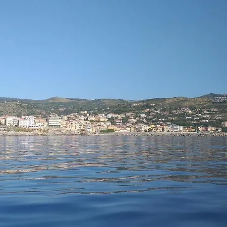 Marina Di Linfreschi 4* Marina di Camerota