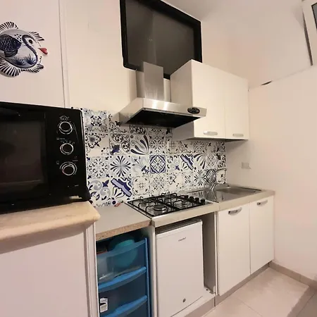 Marina Di Linfreschi Bed & Breakfast *